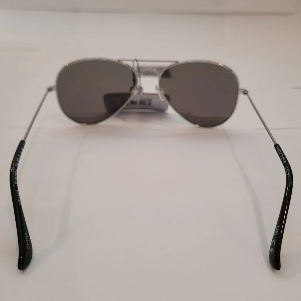 Foster Grant Sunglasses Men Polarized Aviator Silver Blue Mirrored SR1124 FF09